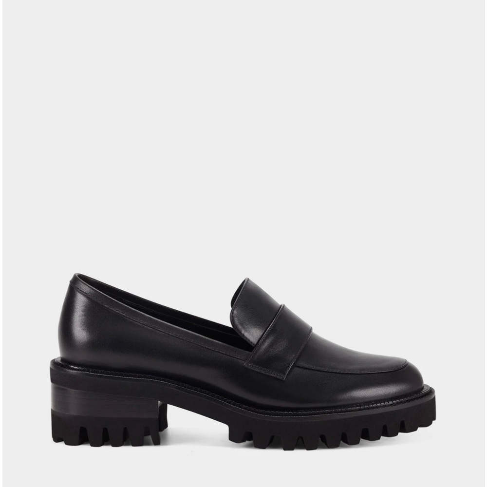 EUC Aerosoles Ronnie Loafer in Black